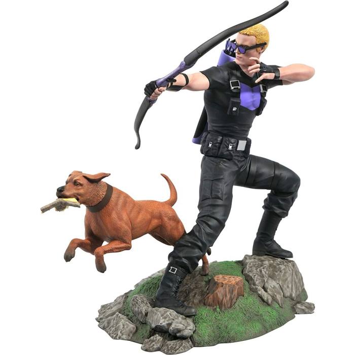 Marvel Gallery Comic Hawkeye + Dog Diorama statue 23cm 33196