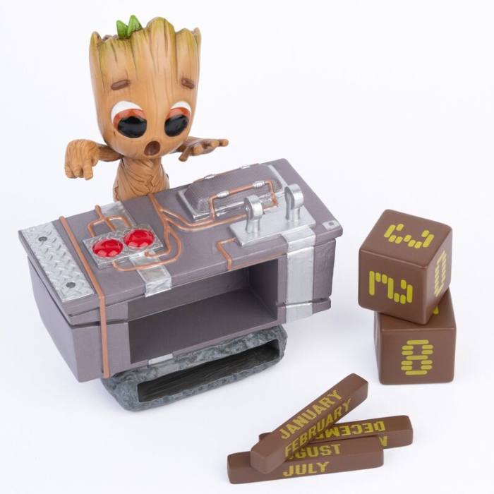 Marvel Guardians of the Galaxy Groot Death Button 3D perpetual calendar 41037